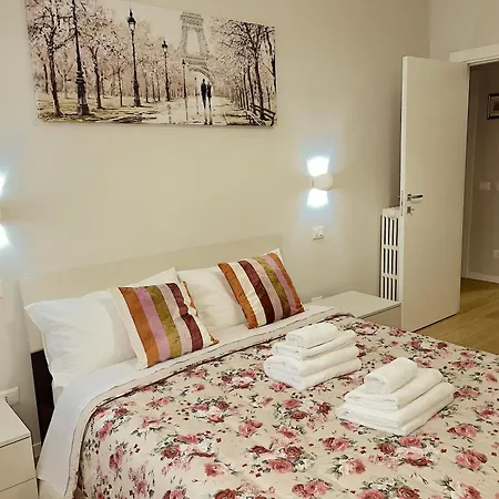 Elena Apartment Parma